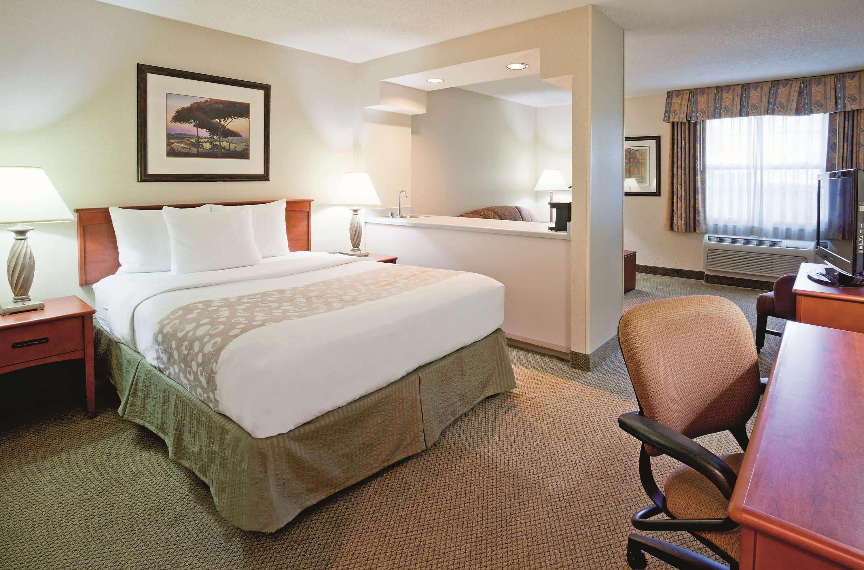 La Quinta By Wyndham Appleton College Avenue Hotel Buitenkant foto