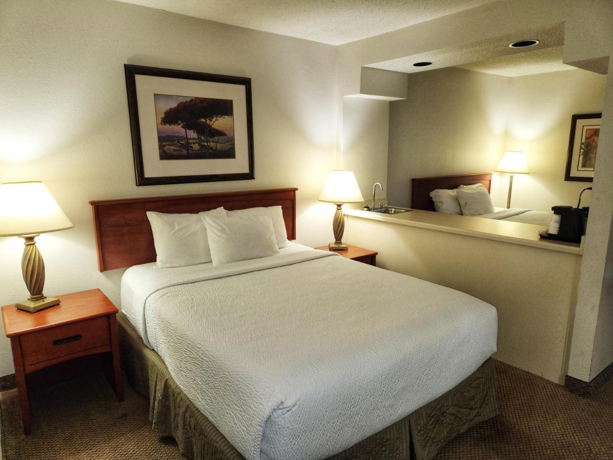 La Quinta By Wyndham Appleton College Avenue Hotel Buitenkant foto