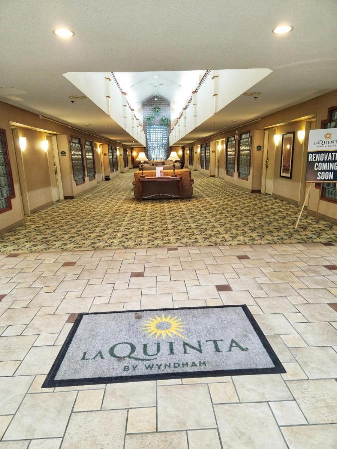 La Quinta By Wyndham Appleton College Avenue Hotel Buitenkant foto