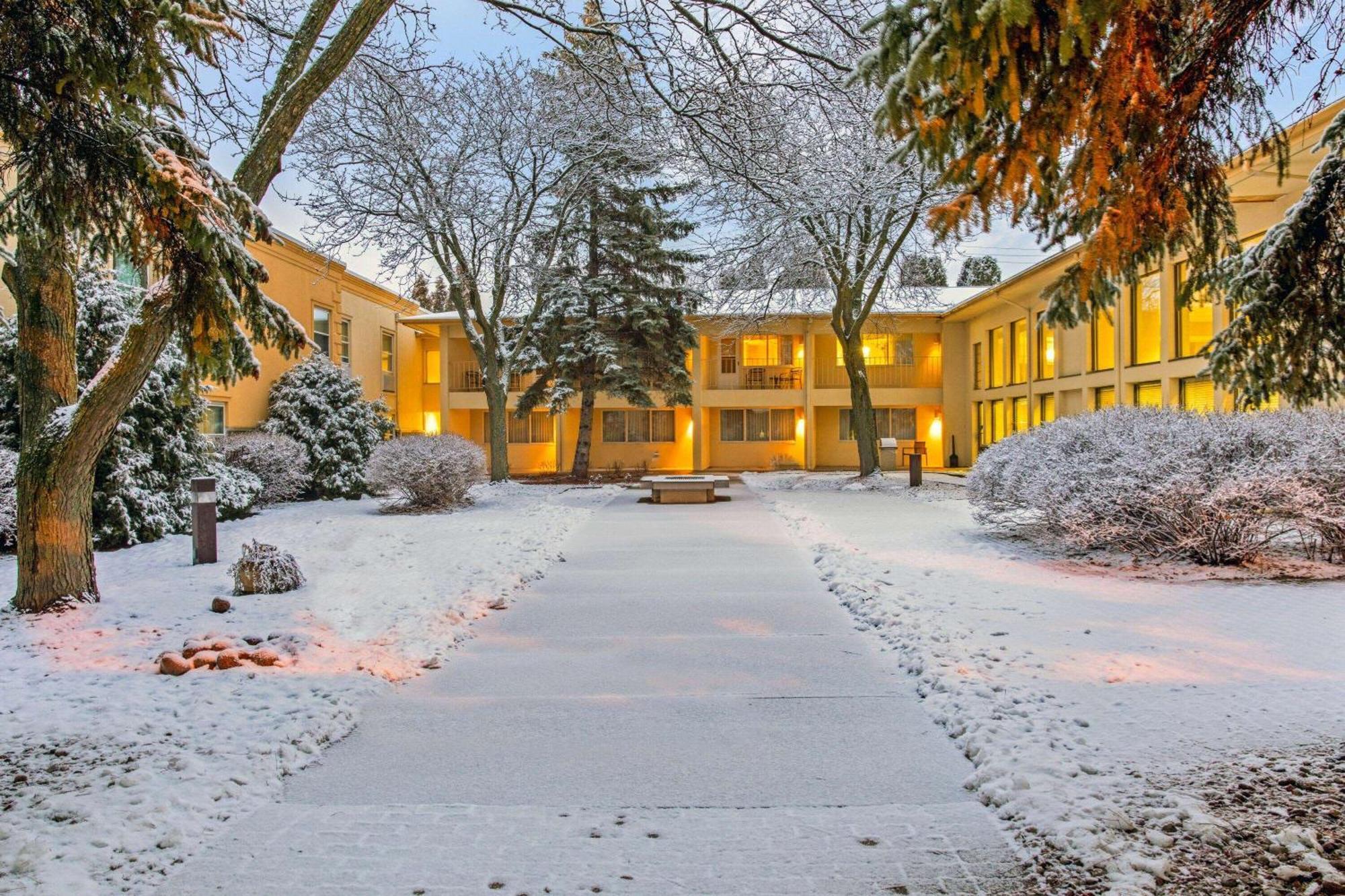 La Quinta By Wyndham Appleton College Avenue Hotel Buitenkant foto
