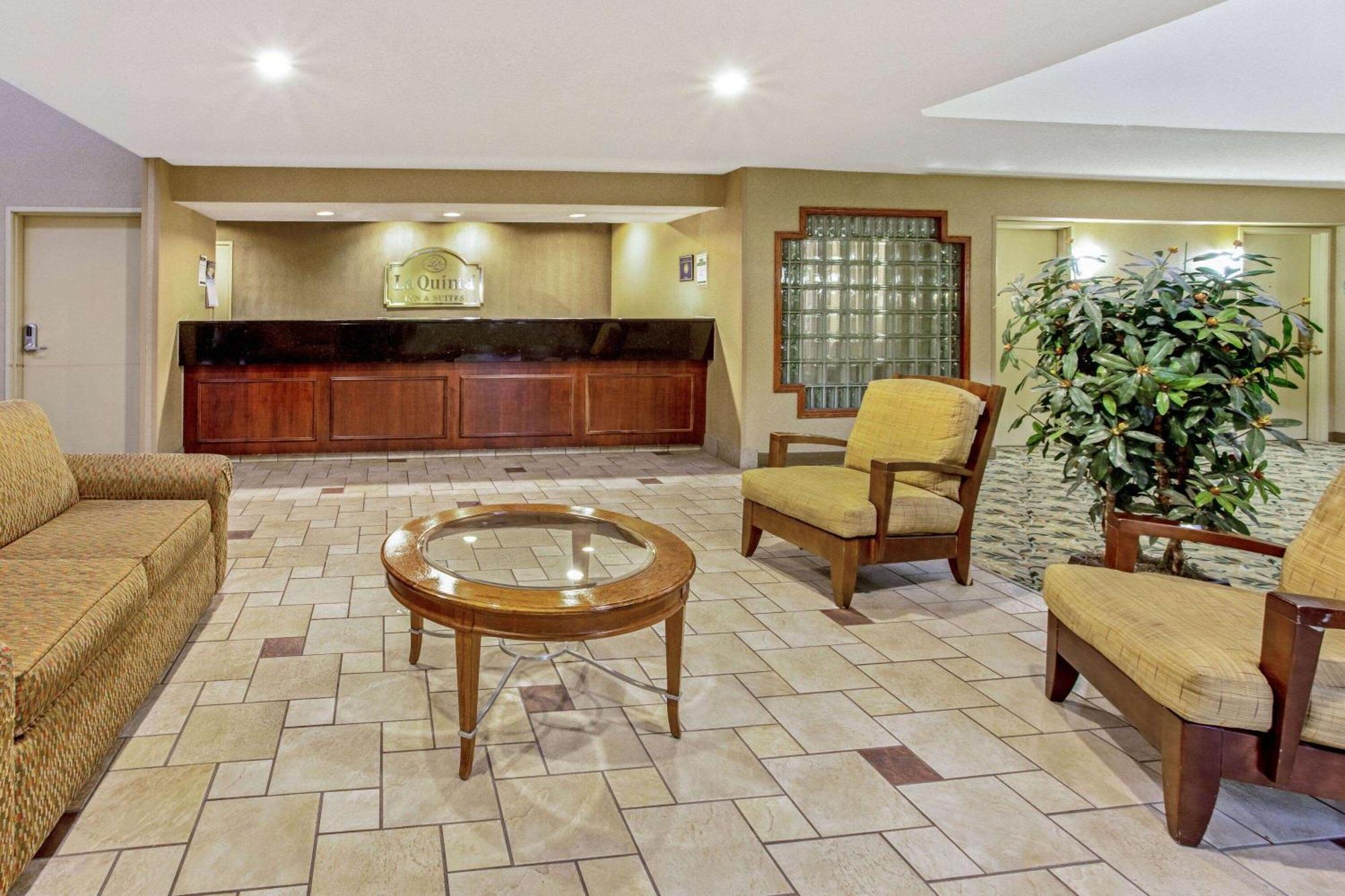 La Quinta By Wyndham Appleton College Avenue Hotel Buitenkant foto
