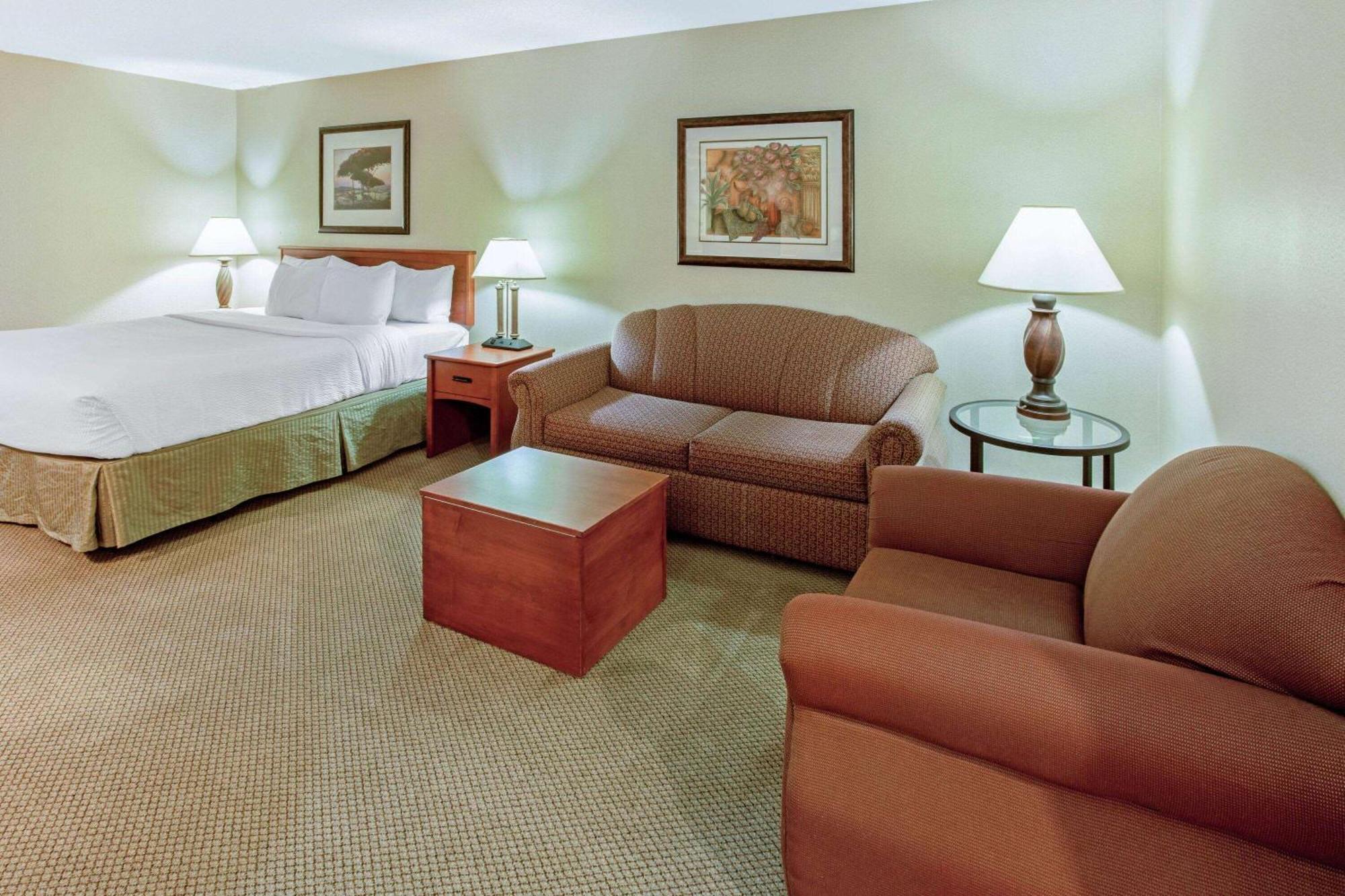 La Quinta By Wyndham Appleton College Avenue Hotel Buitenkant foto