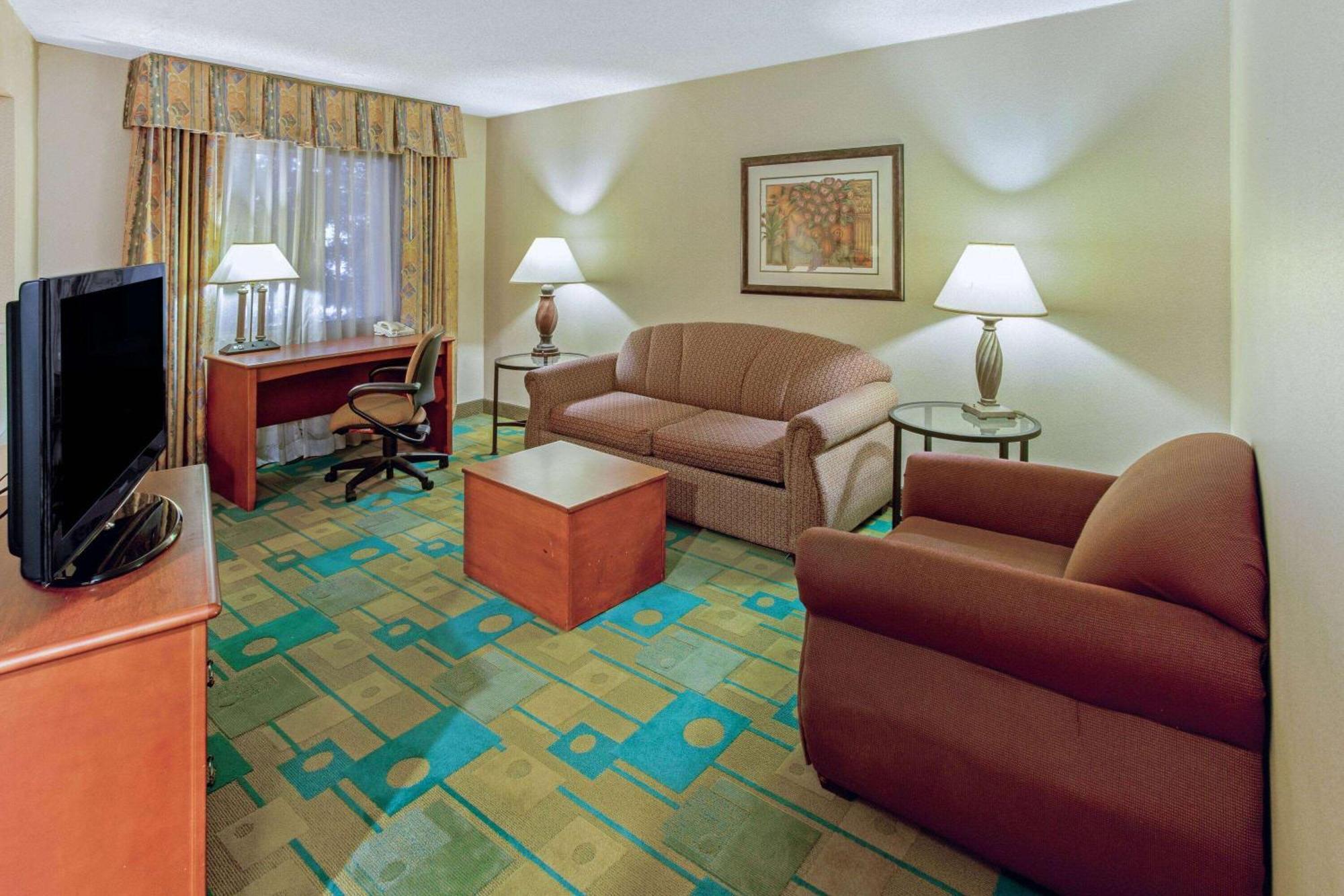 La Quinta By Wyndham Appleton College Avenue Hotel Buitenkant foto